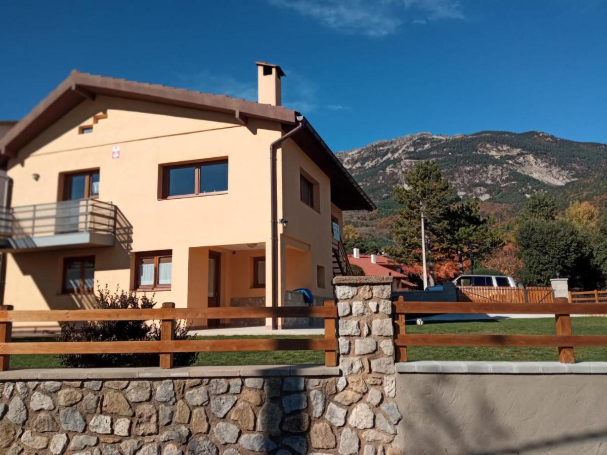 Allotjament Cal Bru San Lorenzo de Morunys Εξωτερικό φωτογραφία